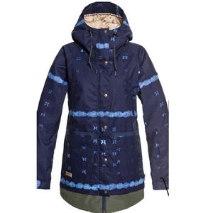 NWT DC SHOES SKI & SNOWBOARDING JACKET